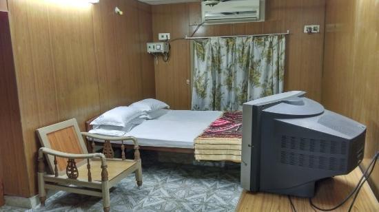 ホテルDevibala Residency Villupuram エクステリア 写真